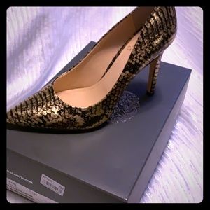 Vince Comuto Pumps